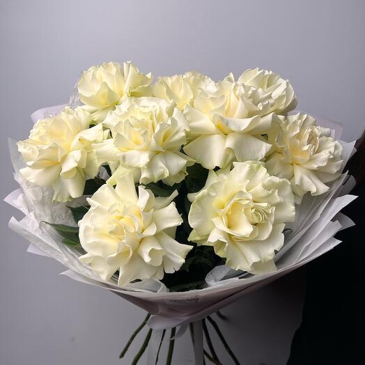 Большой букет из белых французских роз