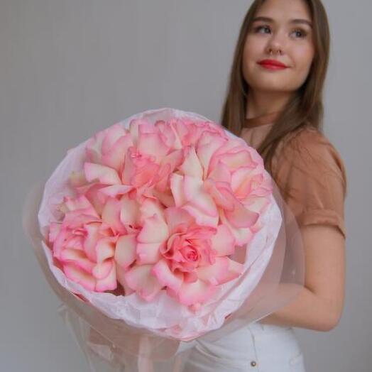 Букет с Французской розой