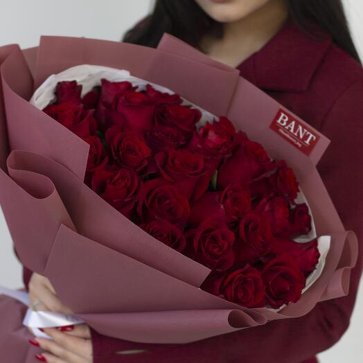 25 красных роз 60-70см