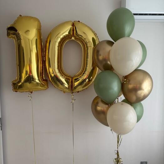 Фонтан из 10 шаров с цифрой 10
