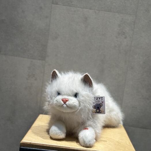 Очень мягкая игрушка кошка белая