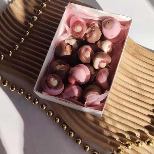 Малина в двойном шоколаде