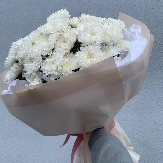 Букет из белоснежной хризантемы