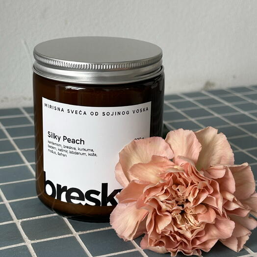 Candle Silky Peach 220g