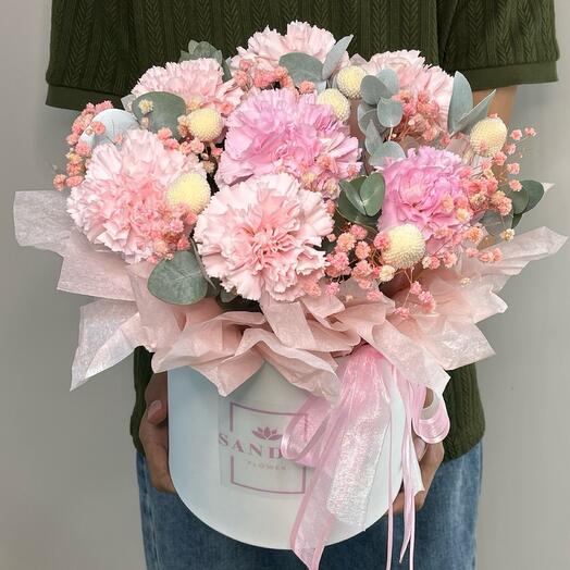 Стойкие диантусы с эвкалиптом🌸