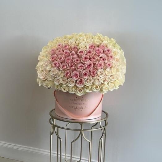 Композиция «Роскошь  201 роза в коробке с сердцем