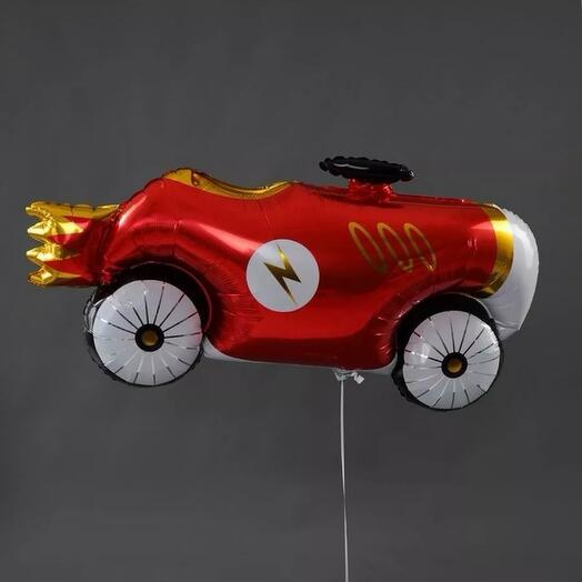 Машинка красная