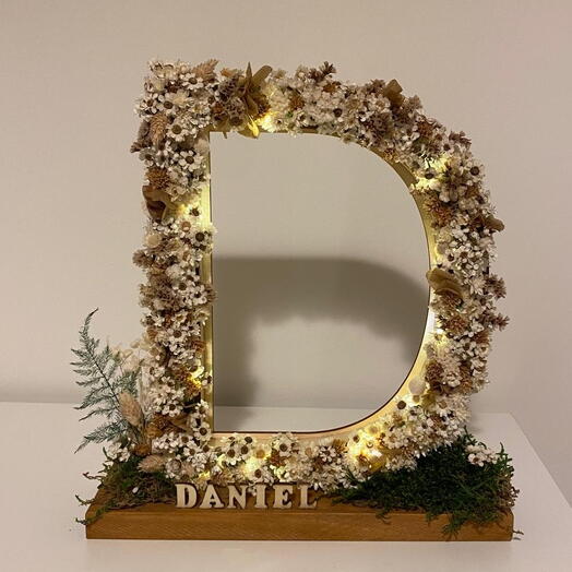 Personalized floral letter with LED light – Choose initial