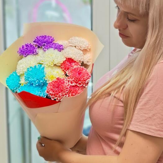 Букет из хризантем цветные