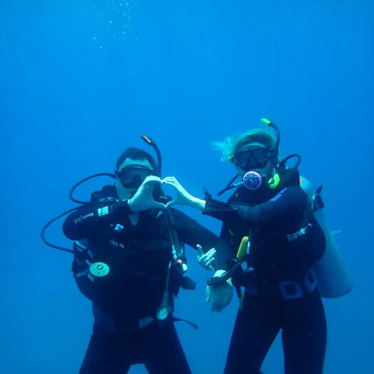 Подарочный сертификат «Пробное погружение Курс PADI Discover Scuba Diving» (1 курс, 1 человек)