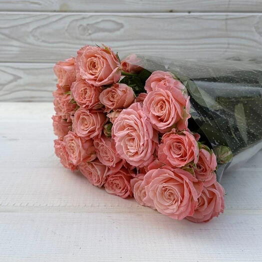 Пачка (10 шт.) Роза кустовая Барбадос 50 см