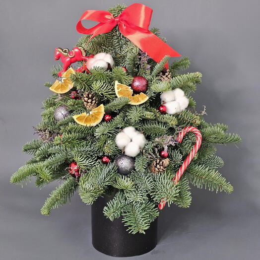 Ёлка декоративная "Ёлочка с апельсинами", нобилис, пихта