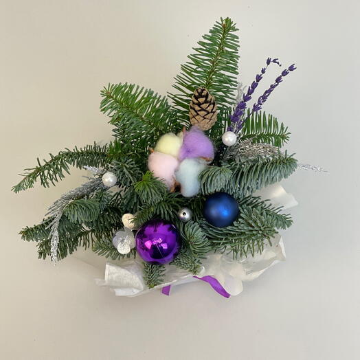 Новогодняя композиция мини с новогодним декором «Лаванда»