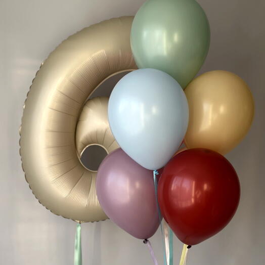 Цифра и связка из 5 шаров