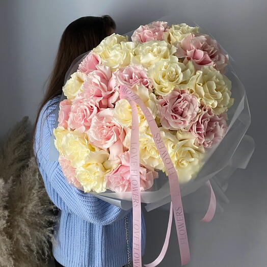 Нежное моно из роз 25