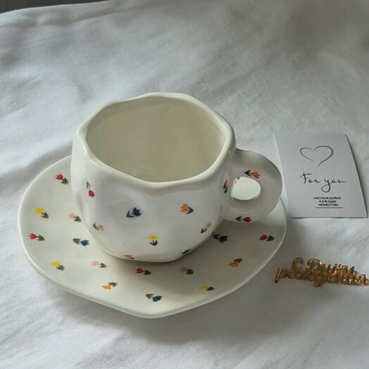 Керамическая кружка и блюдце *2
