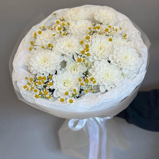 Букет с ромашками