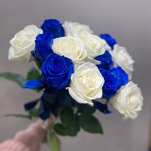 15 Шикарных роз под ленту 💙