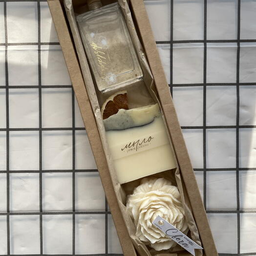 Подарочный бокс