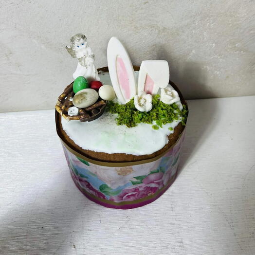 Кулич пасхальный с ангелом