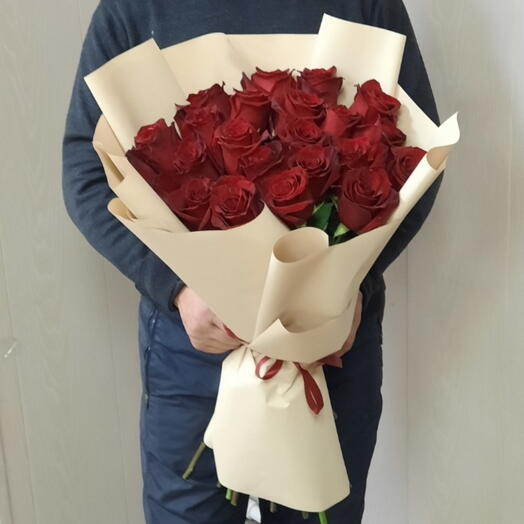 Красные розы 21шт