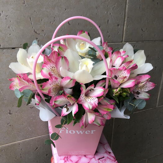 Цветы в коробке 🌺🌺🌺🌺🌺🌺
