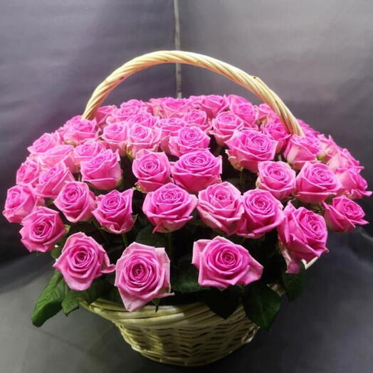 Корзина с розами 51 шт