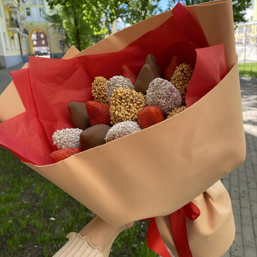 Букет из клубники в шоколаде