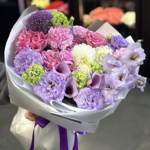 Букет с гладиолусами в фиолетовых тонах 💜