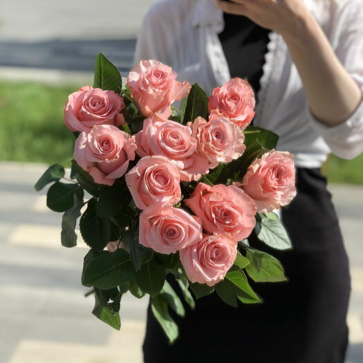 Букет 11 роз BE SWEET