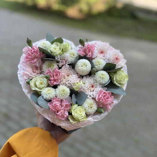 Сердечко с цветами