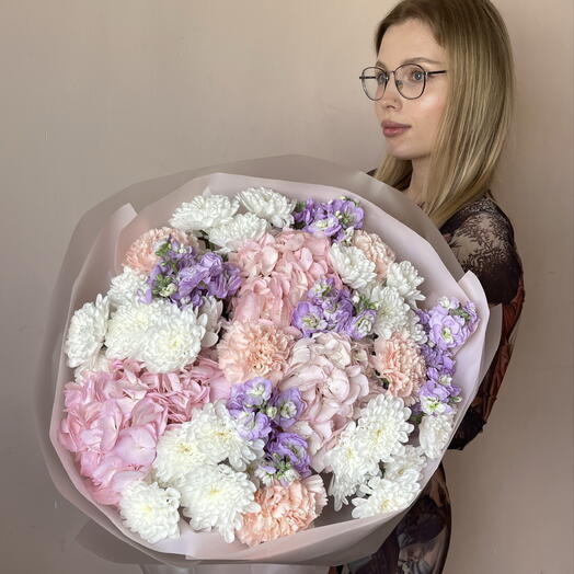 Самый красивый букет с гортензиями