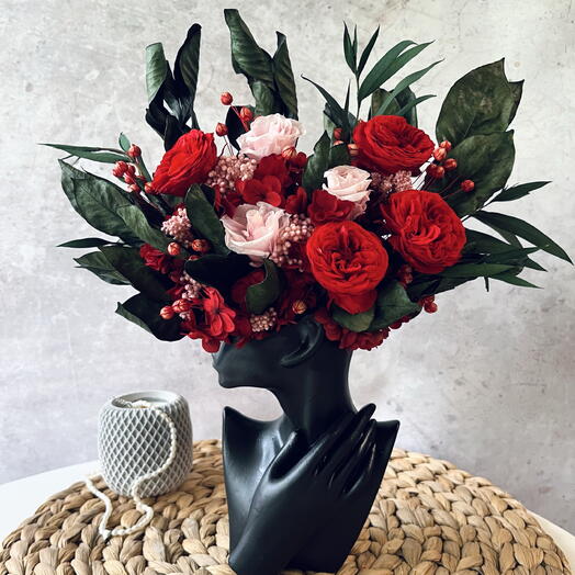 Композиция из стабилизированных цветов Women♥️
