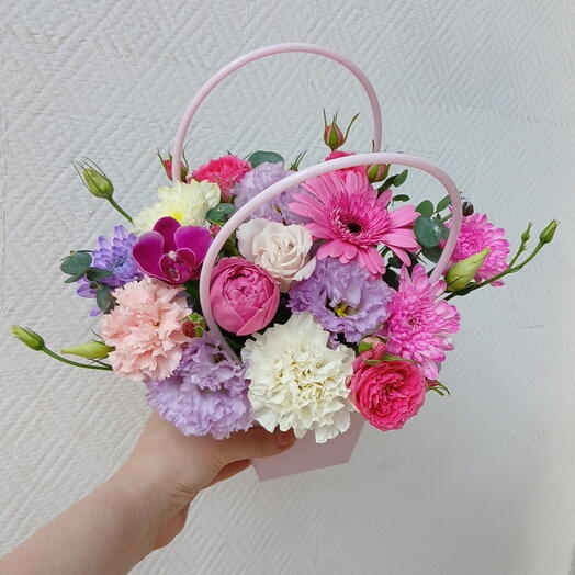 Сиреневая композиция в сумочке💜