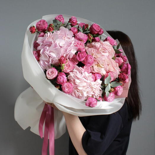 💕Букет кустовых роз и гортензии 💕