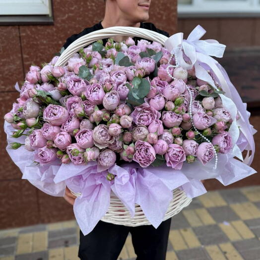 Корзина роз цветы розы пионы большая лавандовая