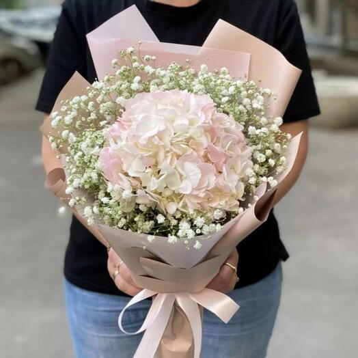 🌸Букет с гортензии и гипсофилой