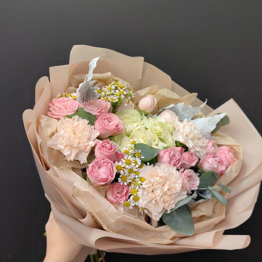 Милый осенний букет с розами и гортензией 💖