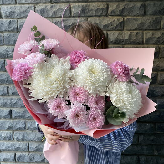 Букет нежный момент 🩷☺️ с одноголовыми хризантемами 🌸