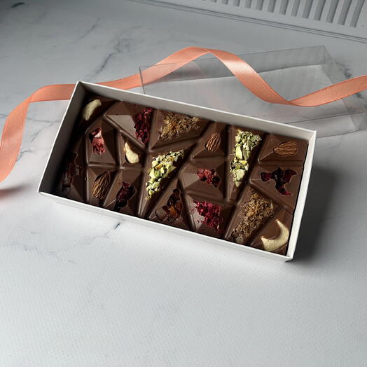 Шоколадная плитка «Геометрия» в подарок девушке, подруге, маме 🍫