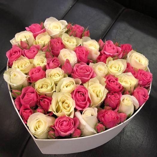 Сердце с кустовыми розами