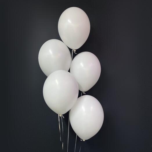 5 white balls