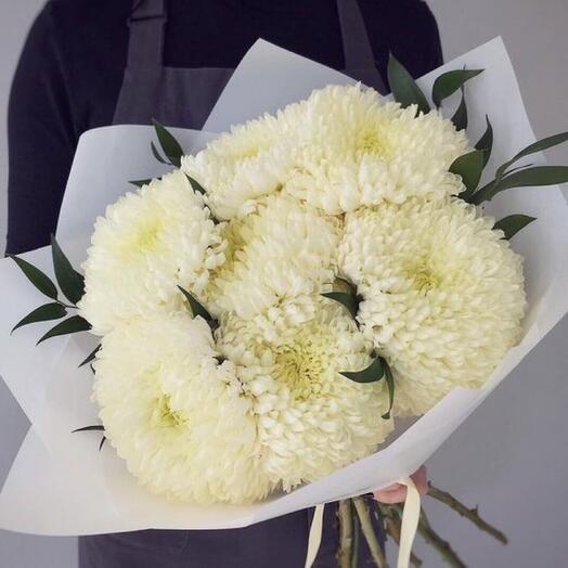 7 single - headed chrysanthemums