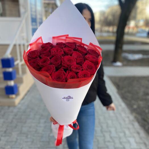 25 roses Russia