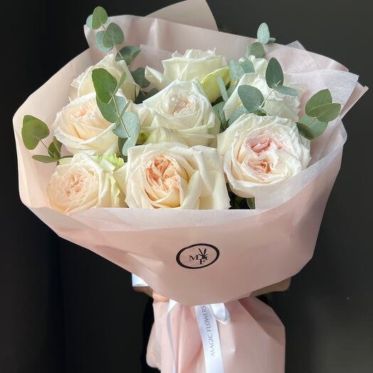Peony-shaped, fragrant rose White Ohara