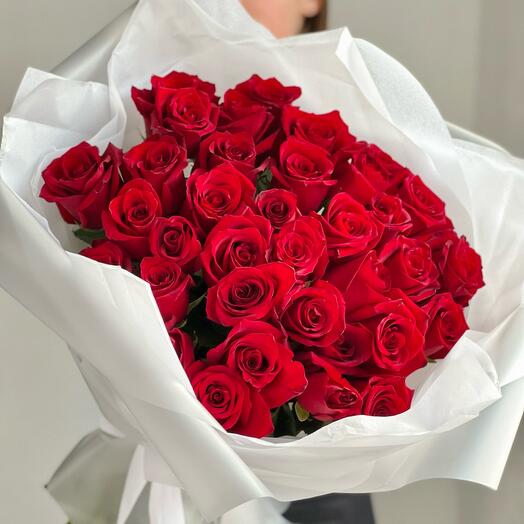 Red roses 35