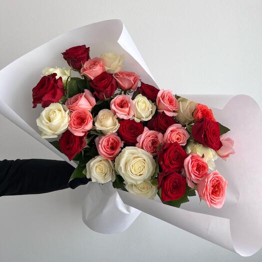 A mix of Belgian peony roses