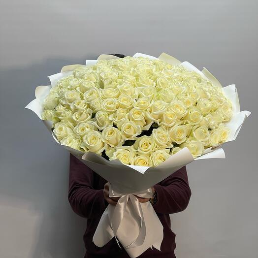 Bouquet of 101 roses Avalnzh