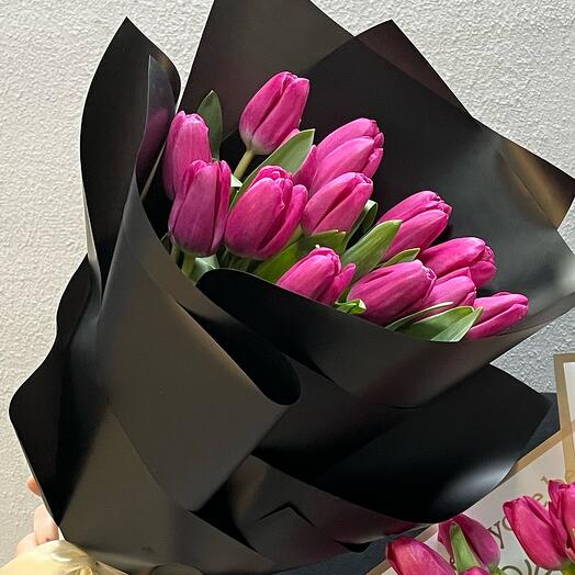 Прекрасный монобукет из 15 хрустящих тюльпанов 🤍