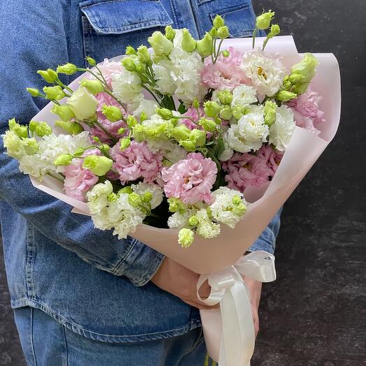 Bouquet of eustoma Alice